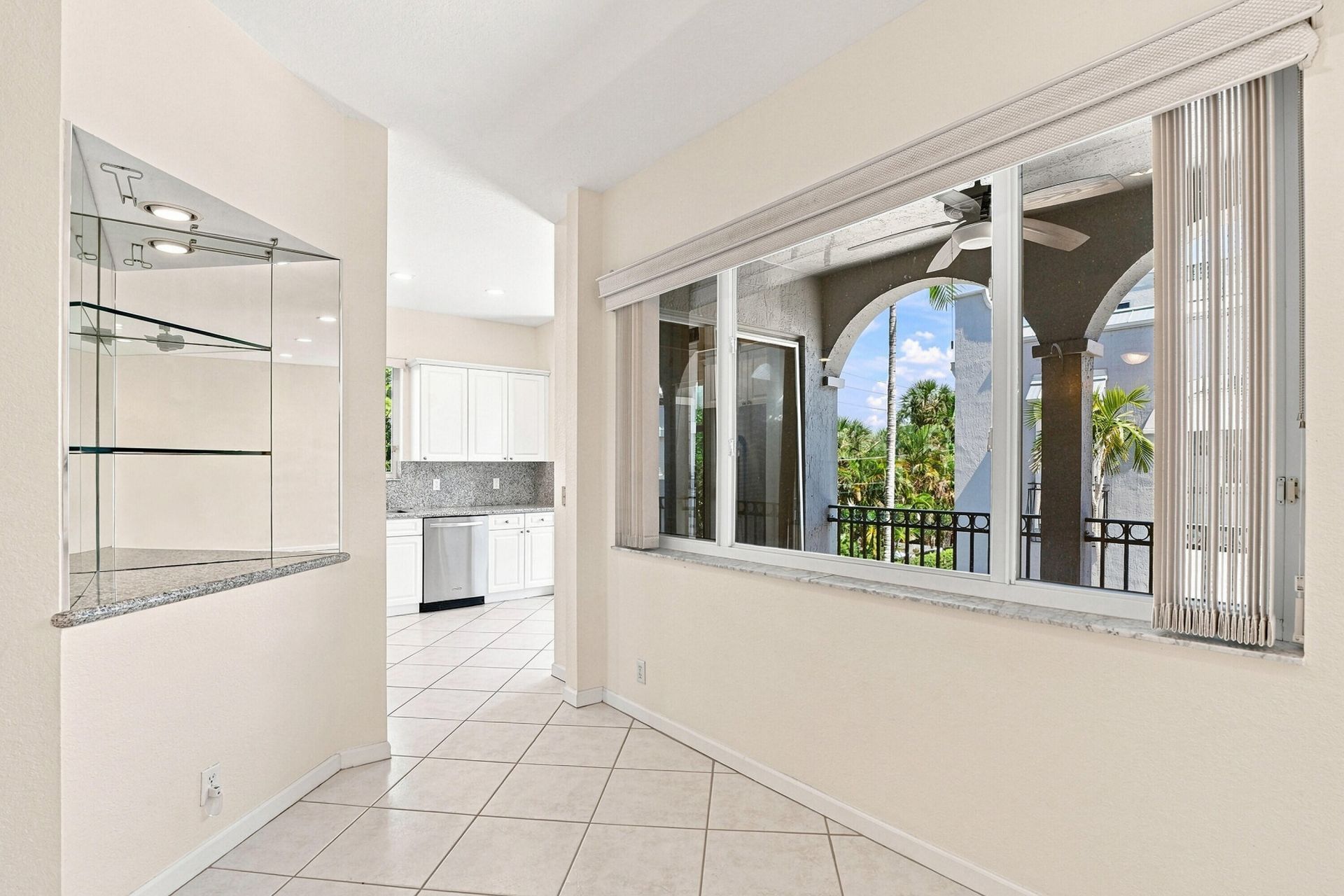 4619 Poinciana Street, Unit 7A, Lauderdale by the Sea, FL 33308 Photo