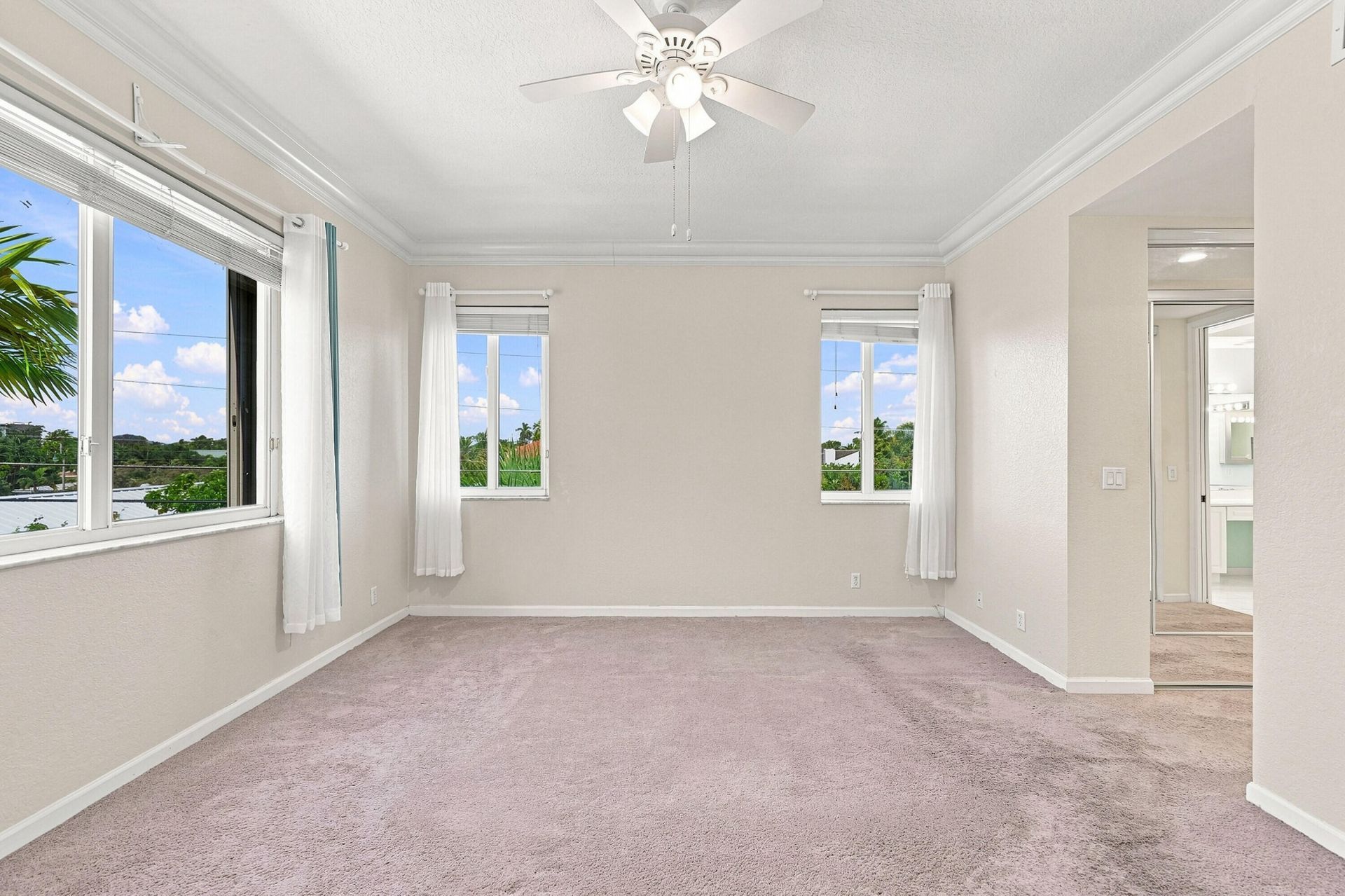 4619 Poinciana Street, Unit 7A, Lauderdale by the Sea, FL 33308 Photo
