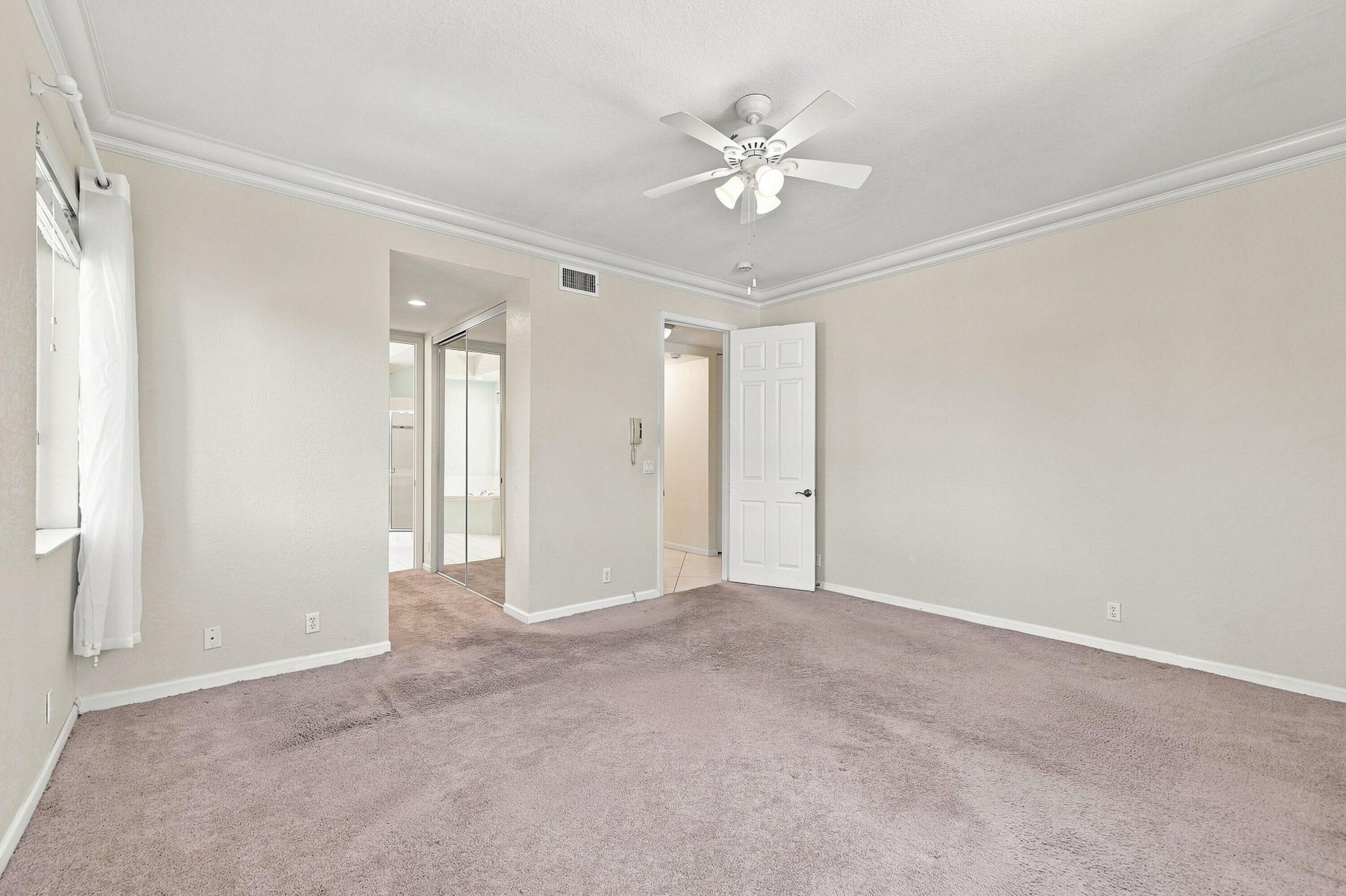 4619 Poinciana Street, Unit 7A, Lauderdale by the Sea, FL 33308 Photo