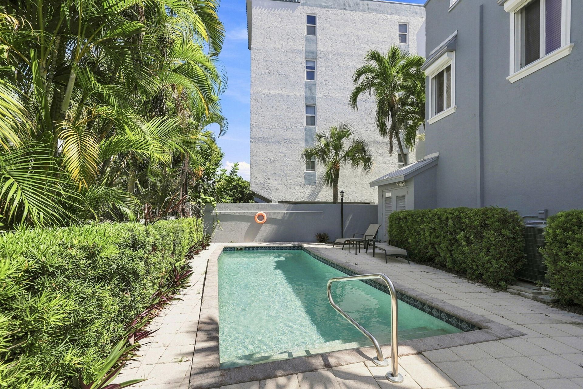 4619 Poinciana Street, Unit 7A, Lauderdale by the Sea, FL 33308 Photo