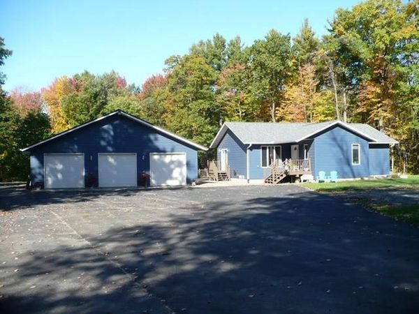 N11453 WILDERNESS AVENUE, Thorp, WI 54771