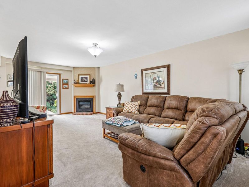 1317 Cayton Road, Florence, KY 41042 Photo 2