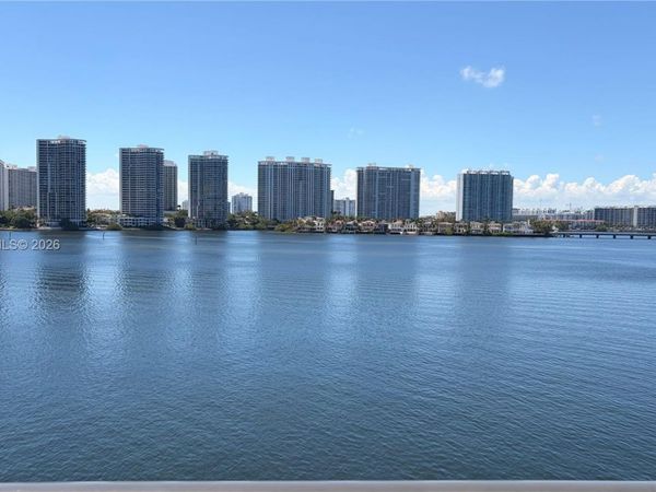 17720 N Bay Rd , Unit 6C, Sunny Isles Beach, FL 33160