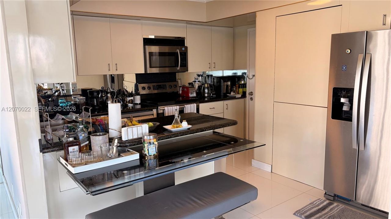 17720 N Bay Rd , Unit 6C, Sunny Isles Beach, FL 33160 Photo