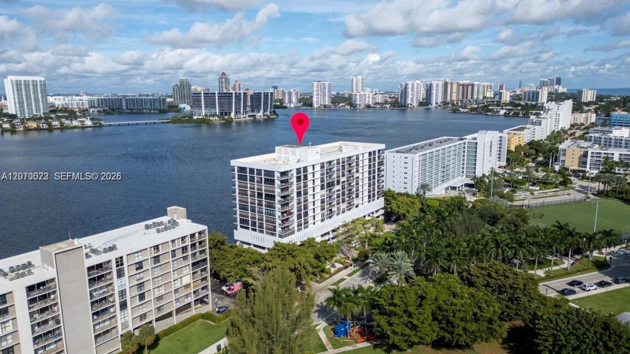 17720 N Bay Rd , Unit 6C, Sunny Isles Beach, FL 33160 Photo