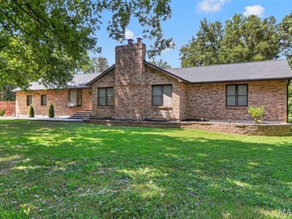 5011 Devon Drive, House Springs, MO 63051