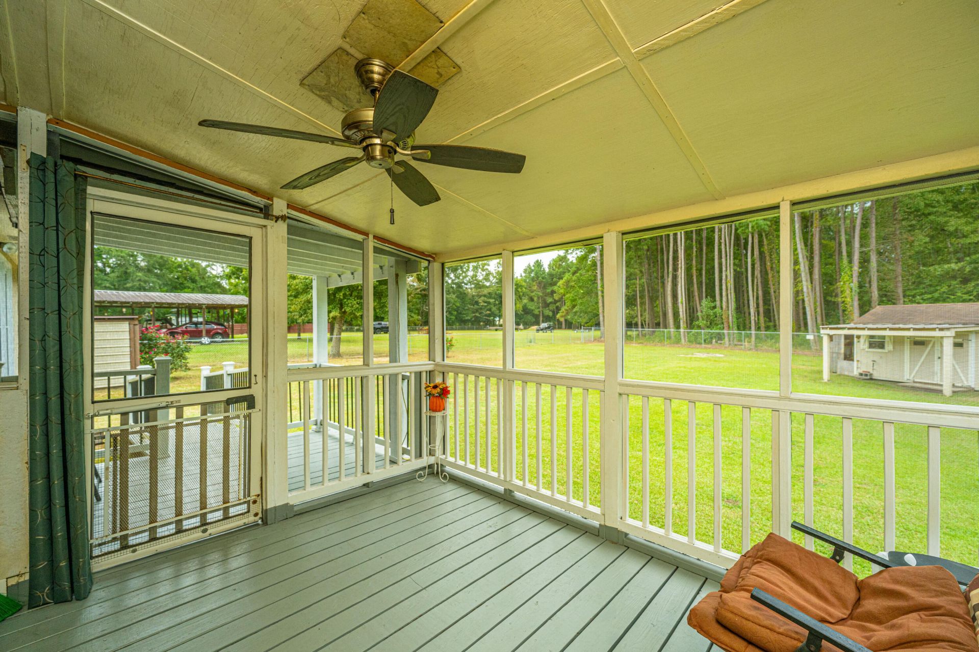 3279 Wire Road Photo 16