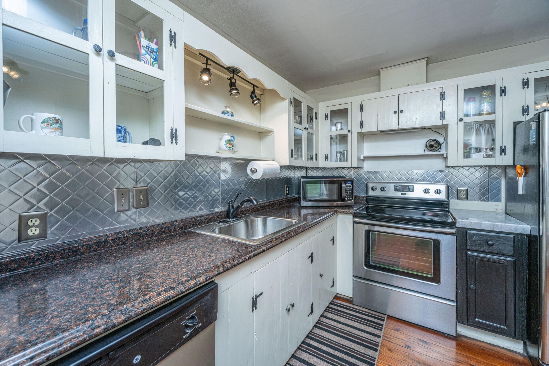 3279 Wire Road Photo 19