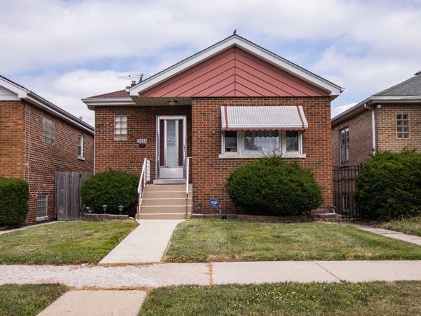 3837 Harvey Avenue , Berwyn, IL 60402
