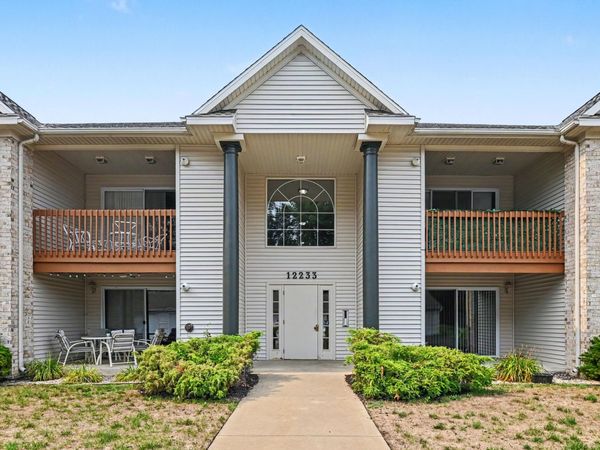 12233 S Crystal Waters Drive, Unit 7, Holland, MI 49424