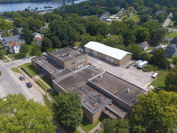 705 Maple Street, Burlington, IA 52601