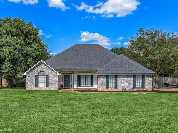 354 Hunters Hollow, Bossier City, LA 71111