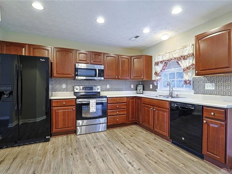 5200 Brookmill Court, Dayton, OH 45414 Photo 10