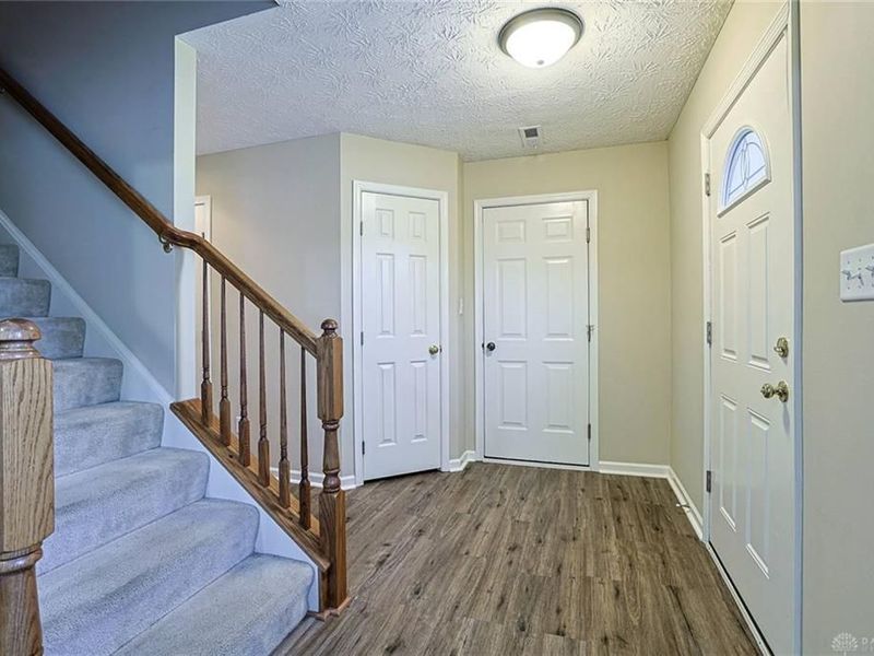 5200 Brookmill Court, Dayton, OH 45414 Photo 4