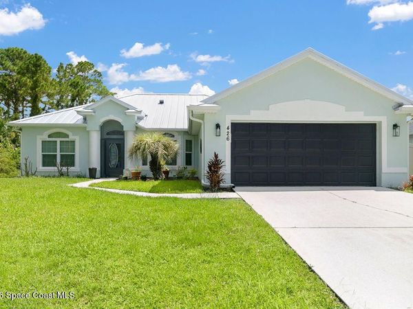 426 Oakleaf Street SW , Palm Bay, FL 32908