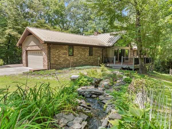 201 Valeria Lane , Pisgah Forest, NC 28768