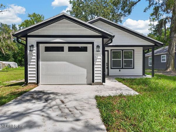 8365 SUSIE Street, Jacksonville, FL 32210