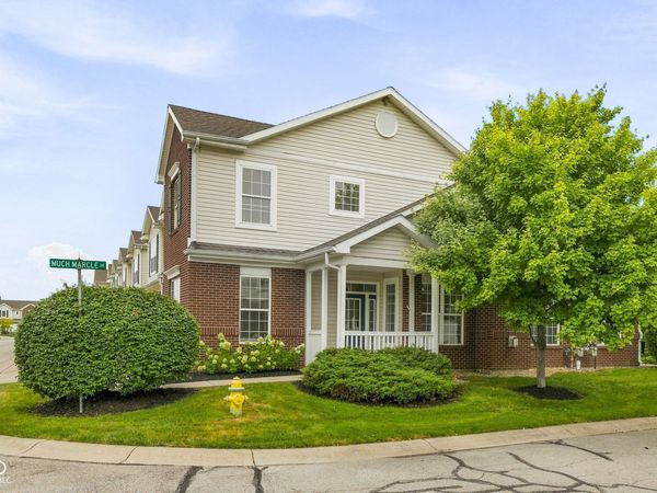 10968 Lemongrass Drive , Zionsville, IN 46077