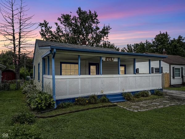 887 S Auburn Street , Indianapolis, IN 46241
