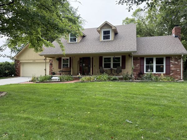 4306 W Fox Ridge Avenue , Greenwood, IN 46143