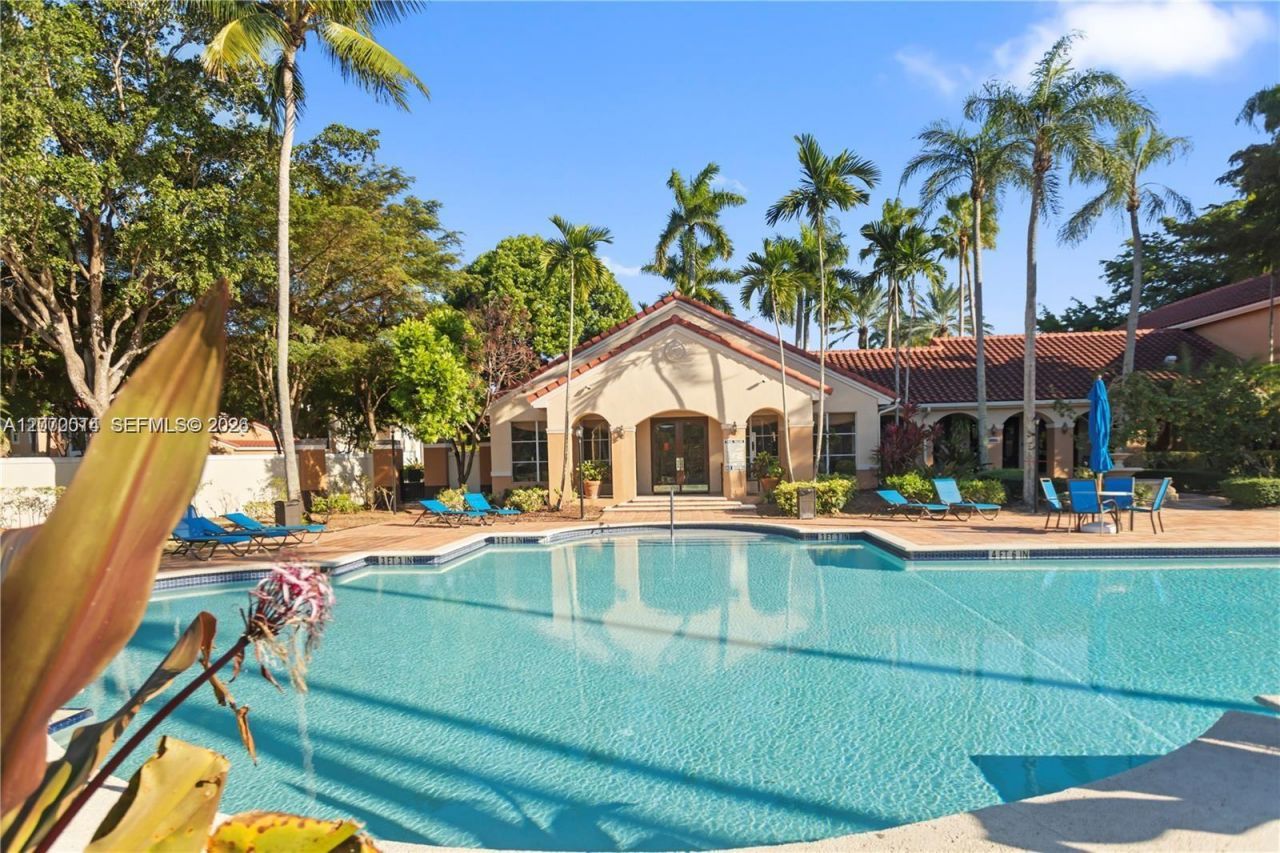 2051 Renaissance Boulevard , Unit 202, Miramar, FL 33025 Photo