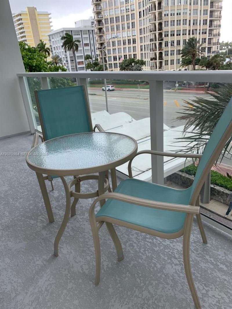 5701 Collins Ave , Unit 311, Miami Beach, FL 33140 Photo