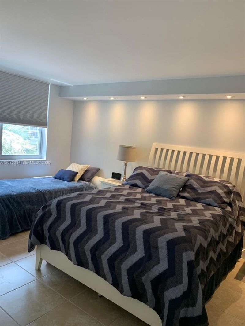 5701 Collins Ave , Unit 311, Miami Beach, FL 33140 Photo