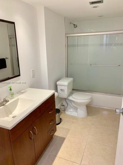 5701 Collins Ave , Unit 311, Miami Beach, FL 33140 Photo