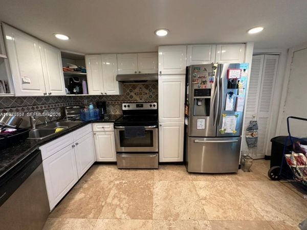 1680 NE 191st St , Unit 209-2, Miami, FL 33179