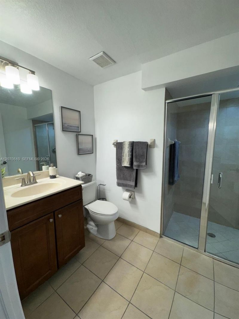 8715 NW 98th Ave, Unit 8715, Doral, FL 33178 Photo