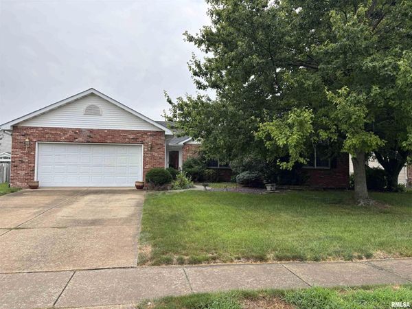3016 SEQUOIA Drive, Springfield, IL 62712