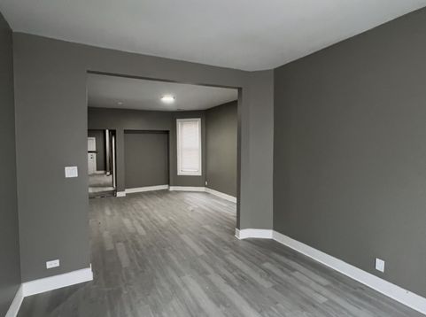 Main Photo
