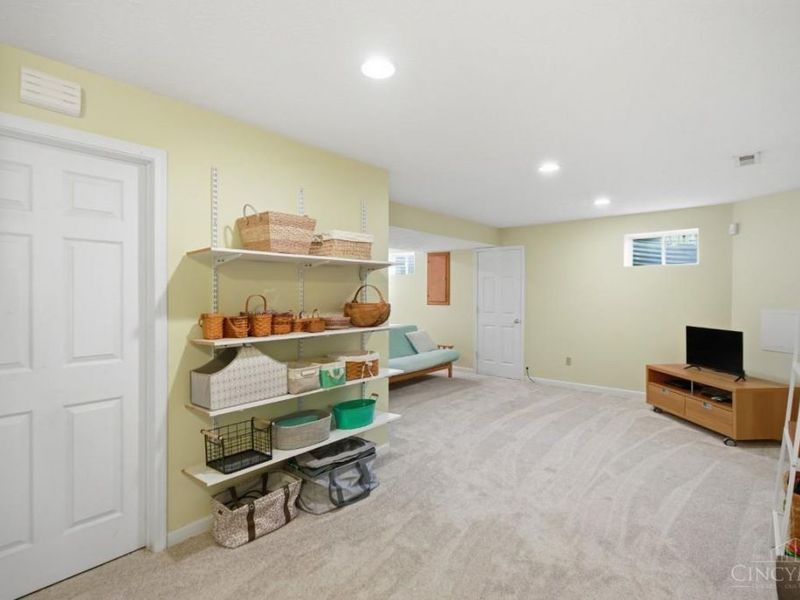 6476 Colonial Orchard Court, Liberty Township, OH 45011 Photo 34