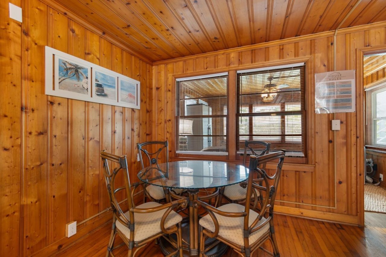 1505 Edge Dr. Photo 14