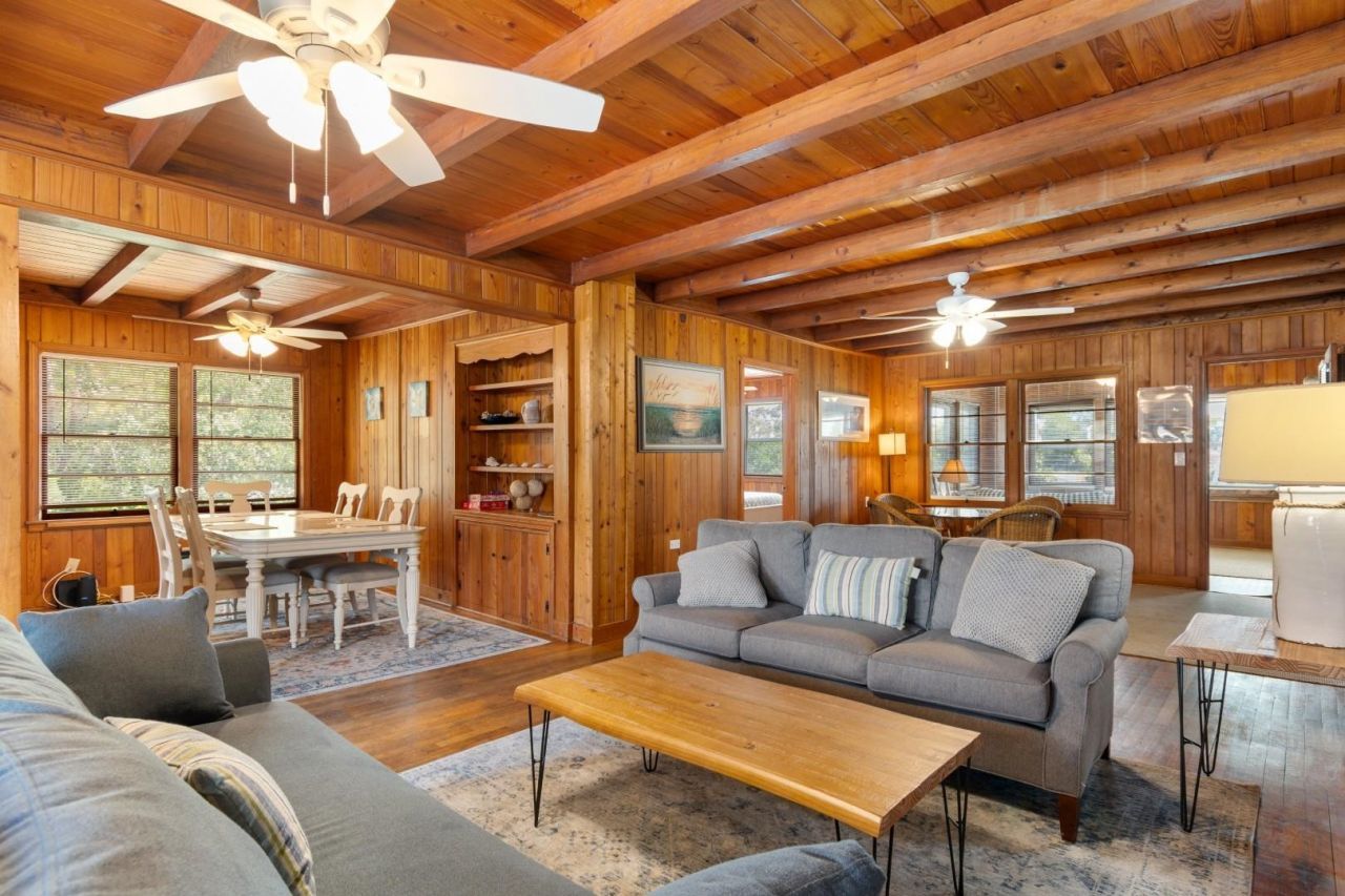 1505 Edge Dr. Photo 40