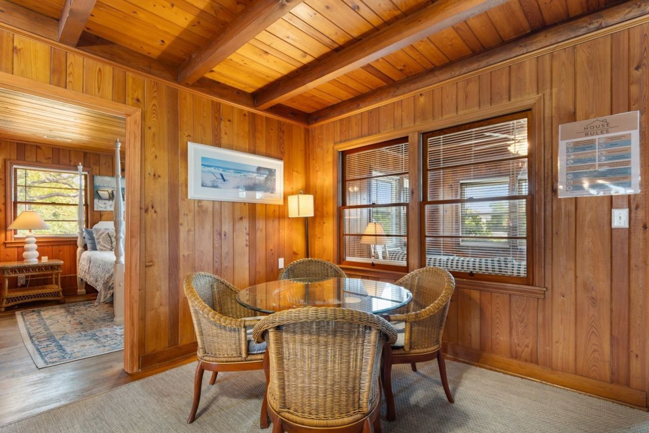 1505 Edge Dr. Photo 42