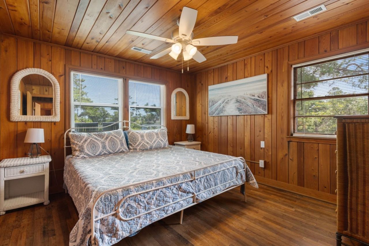 1505 Edge Dr. Photo 45