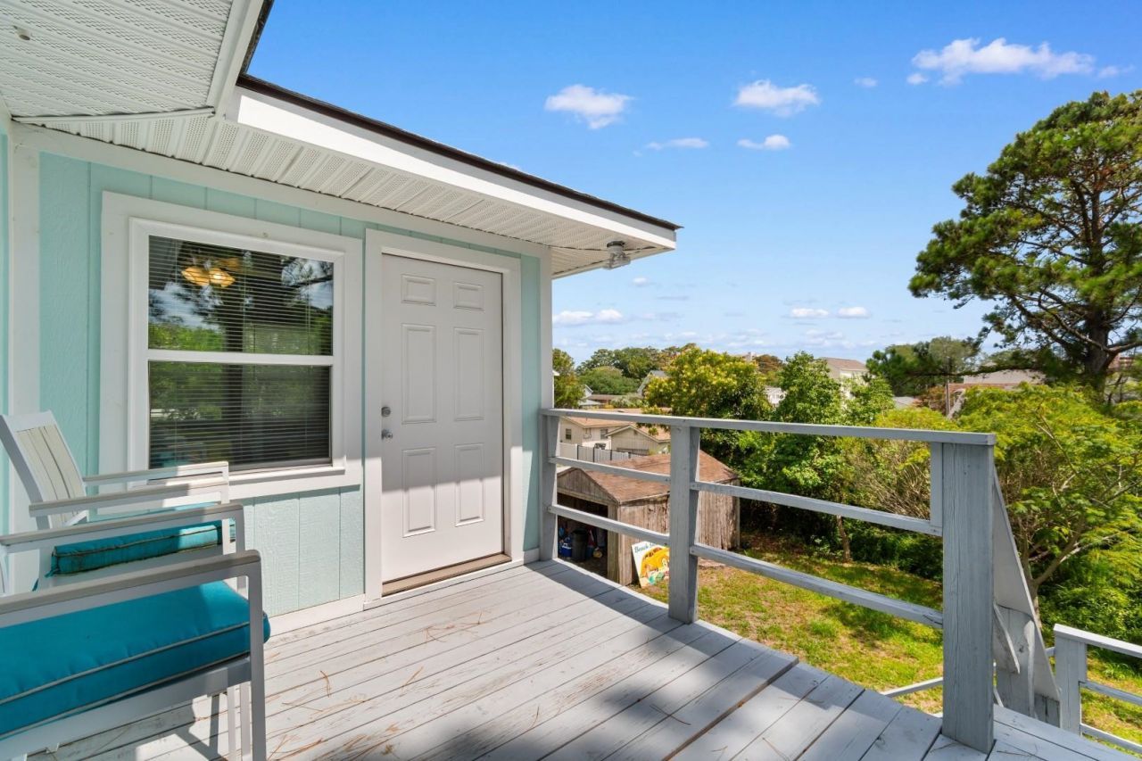 1505 Edge Dr. Photo 52