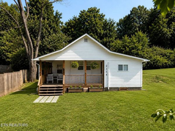 2114 Lincoln St, Knoxville, TN 37920