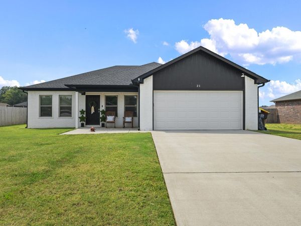 21 Winchester Drive , Ward, AR 72176