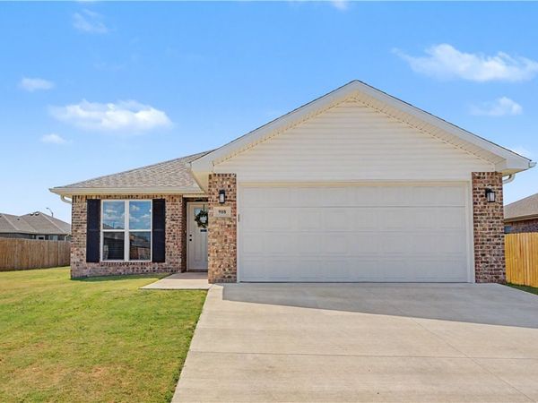 908 Green Heron Lane , Siloam Springs, AR 72761