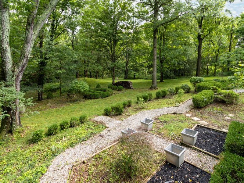 1560 Carriage Road, Powell, OH 43065 Photo 58