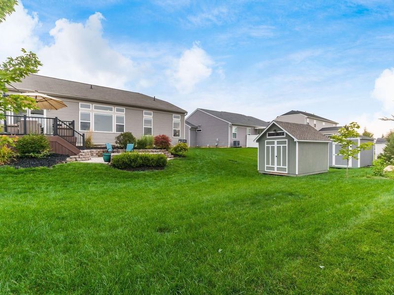 1548 Adena Pointe Drive, Marysville, OH 43040 Photo 18