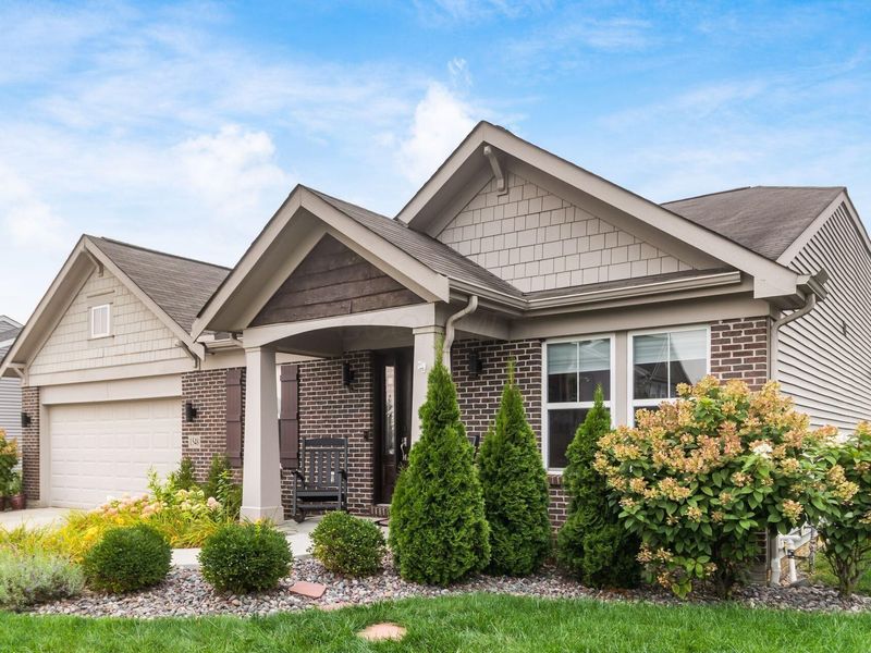 1548 Adena Pointe Drive, Marysville, OH 43040 Photo 2