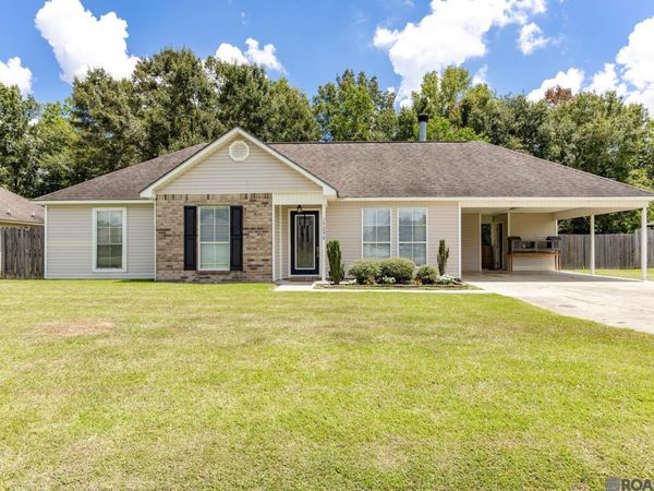 15290 E Henderson Dr, Prairieville, LA 70769