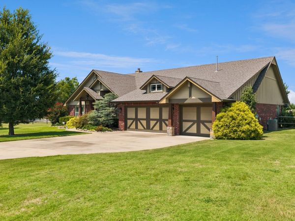 13005 W 60th Street S, Sand Springs, OK 74063