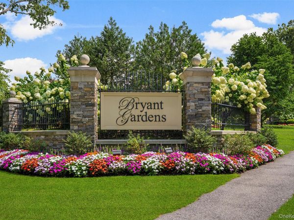 9 Bryant Crescent , Unit 1J, White Plains, NY 10605