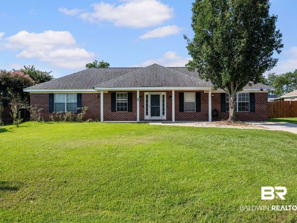 18782 Outlook Dr, Loxley, AL 36551