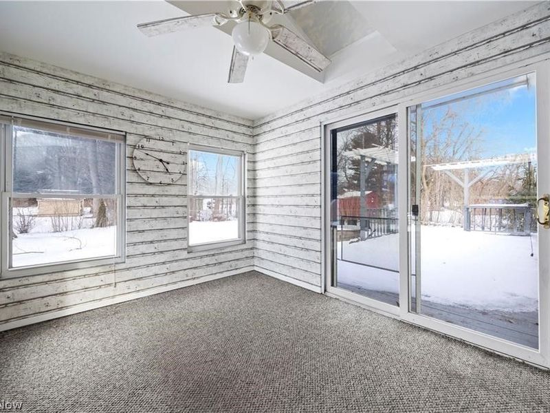 4960 W Park, North Olmsted, OH 44070 Photo 16