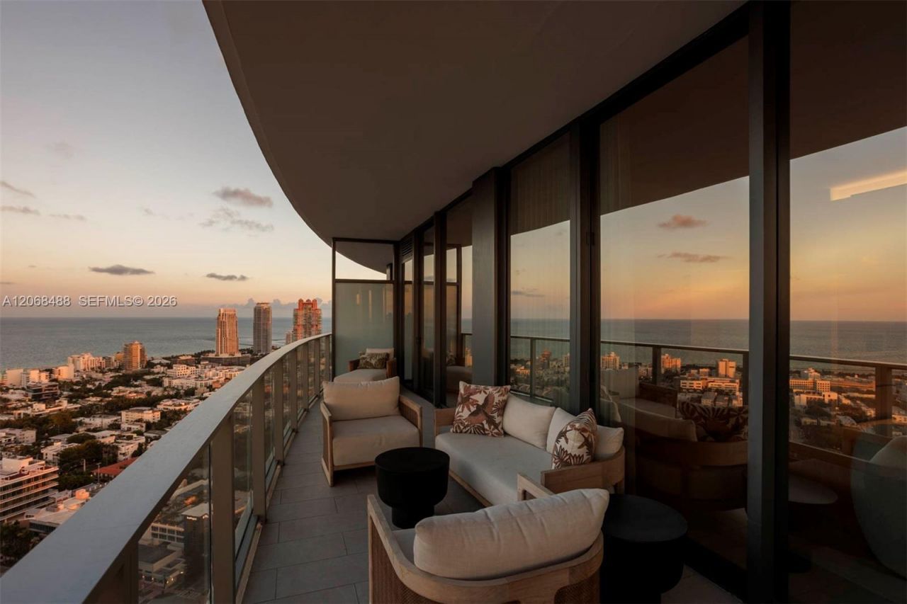 500 Alton Rd, Unit 3605, Miami Beach, FL 33139 Photo